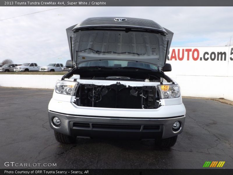 Super White / Graphite 2013 Toyota Tundra CrewMax 4x4