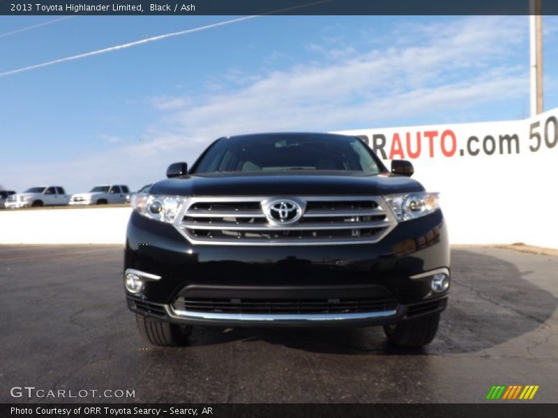 Black / Ash 2013 Toyota Highlander Limited