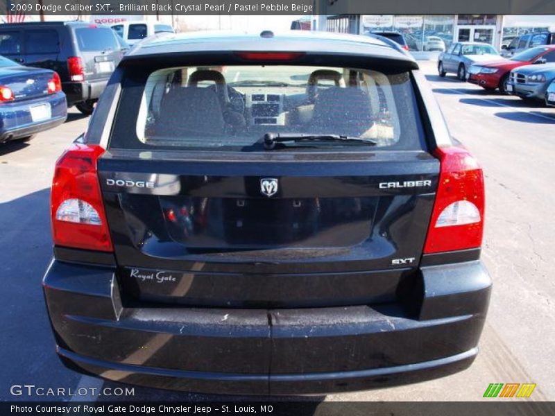 Brilliant Black Crystal Pearl / Pastel Pebble Beige 2009 Dodge Caliber SXT