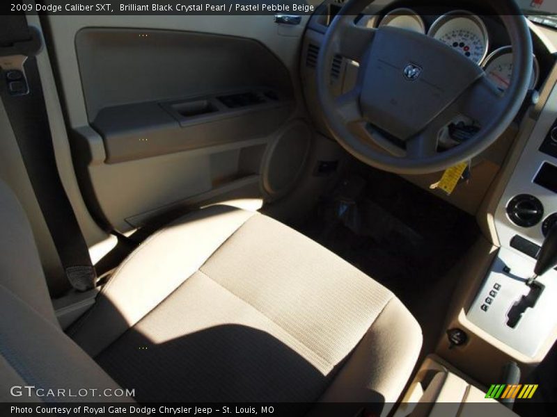 Brilliant Black Crystal Pearl / Pastel Pebble Beige 2009 Dodge Caliber SXT