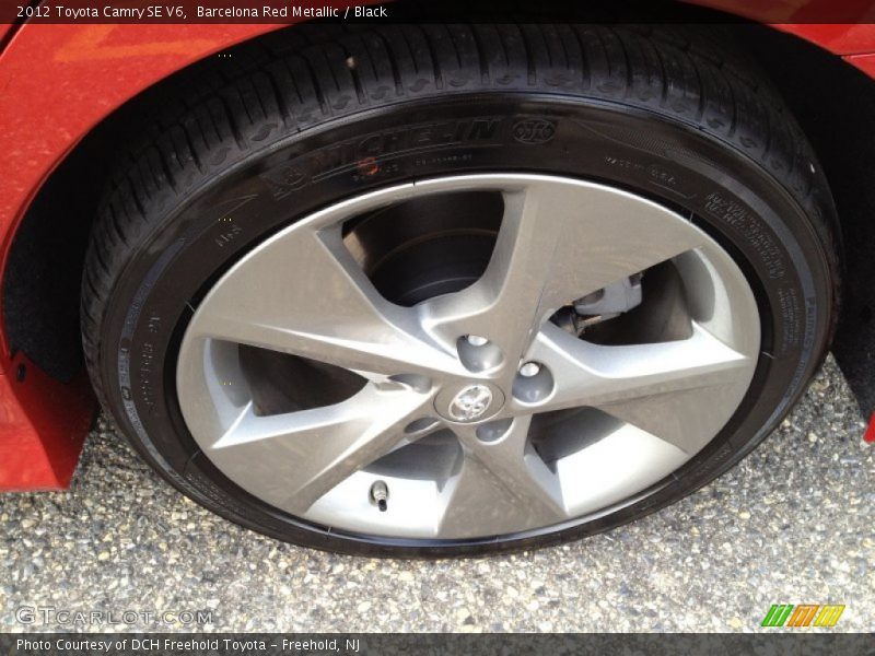 Barcelona Red Metallic / Black 2012 Toyota Camry SE V6