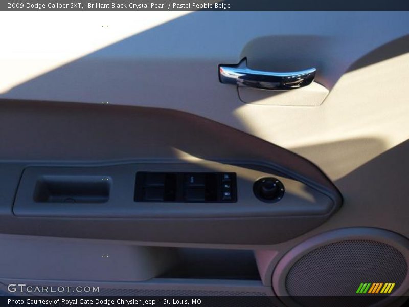 Brilliant Black Crystal Pearl / Pastel Pebble Beige 2009 Dodge Caliber SXT
