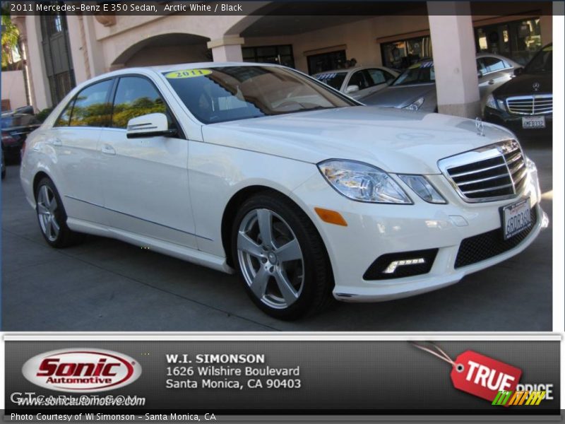 Arctic White / Black 2011 Mercedes-Benz E 350 Sedan