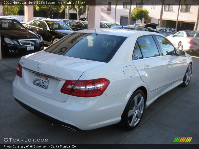Arctic White / Black 2011 Mercedes-Benz E 350 Sedan
