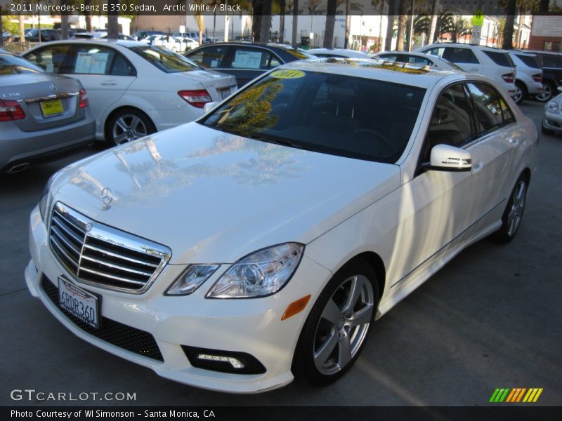 Arctic White / Black 2011 Mercedes-Benz E 350 Sedan