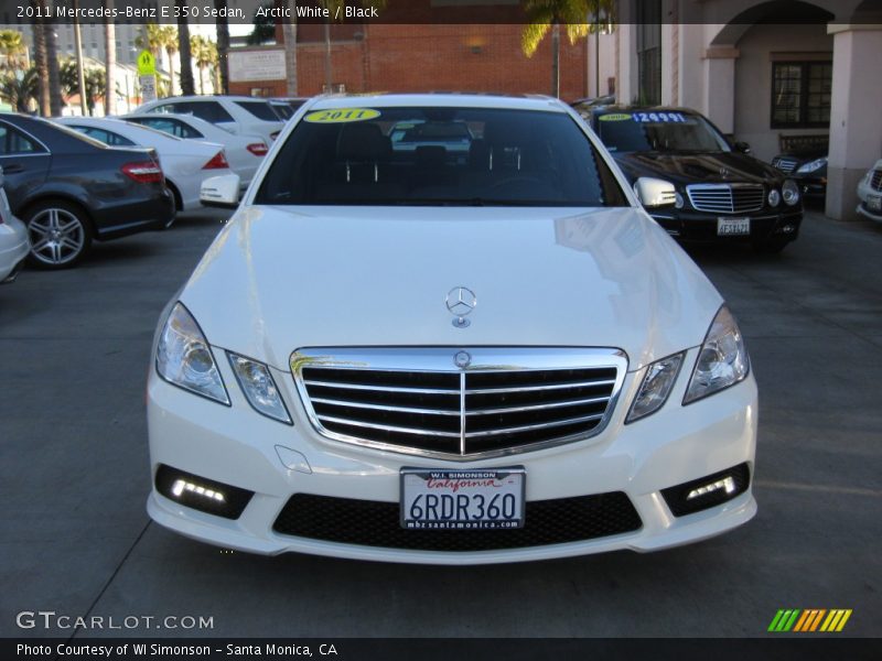 Arctic White / Black 2011 Mercedes-Benz E 350 Sedan