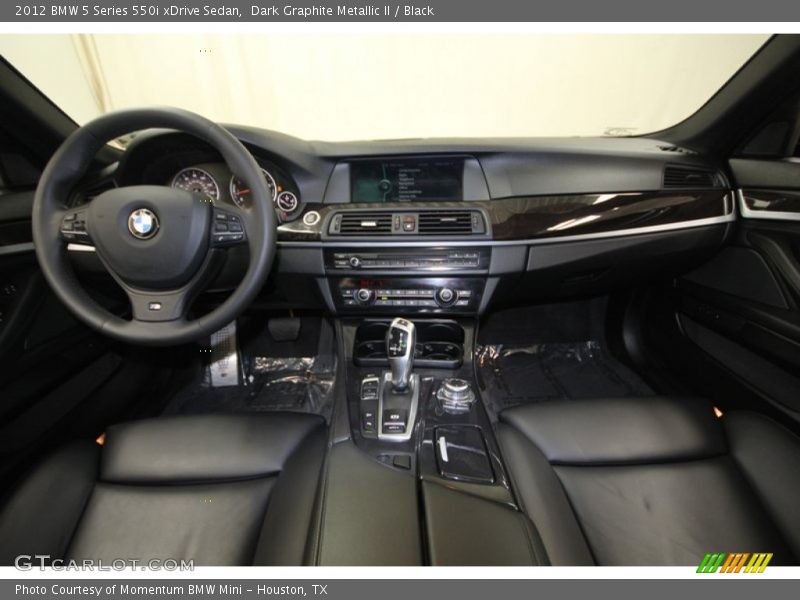 Dashboard of 2012 5 Series 550i xDrive Sedan