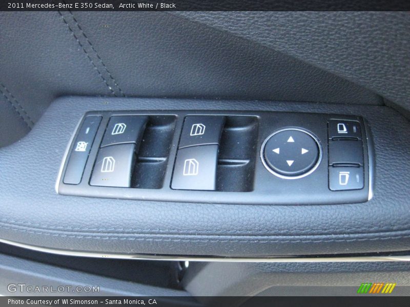 Arctic White / Black 2011 Mercedes-Benz E 350 Sedan