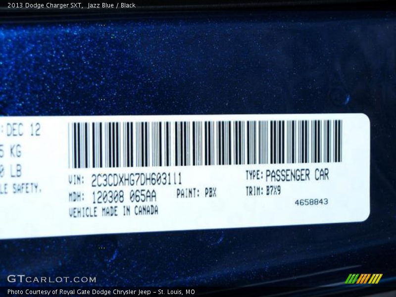 Jazz Blue / Black 2013 Dodge Charger SXT