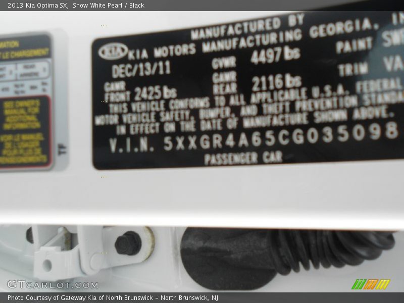 Snow White Pearl / Black 2013 Kia Optima SX