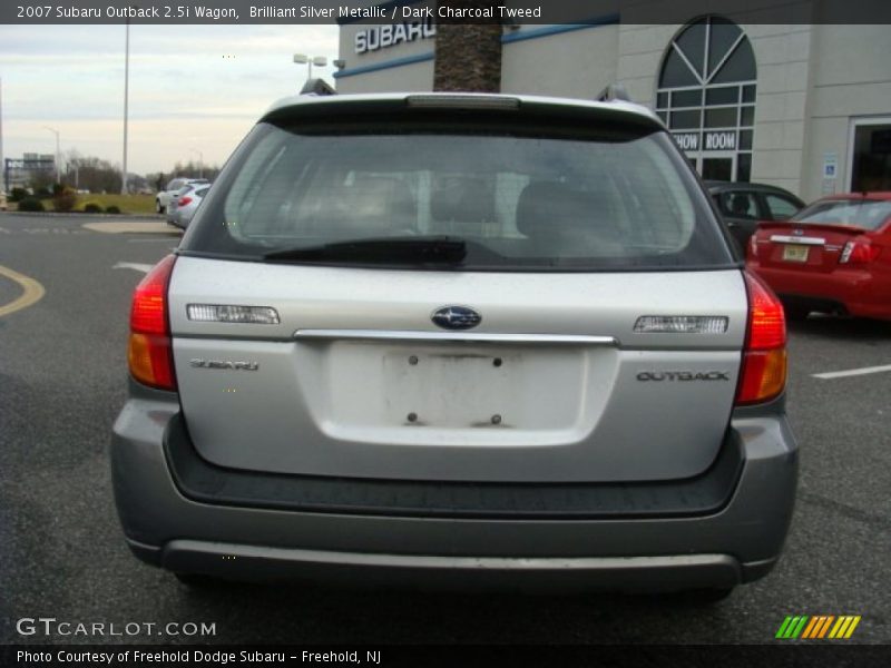 Brilliant Silver Metallic / Dark Charcoal Tweed 2007 Subaru Outback 2.5i Wagon