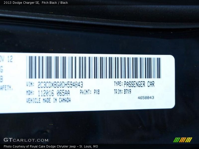 Pitch Black / Black 2013 Dodge Charger SE