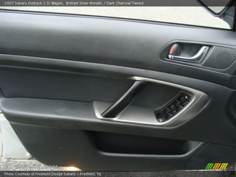 Brilliant Silver Metallic / Dark Charcoal Tweed 2007 Subaru Outback 2.5i Wagon