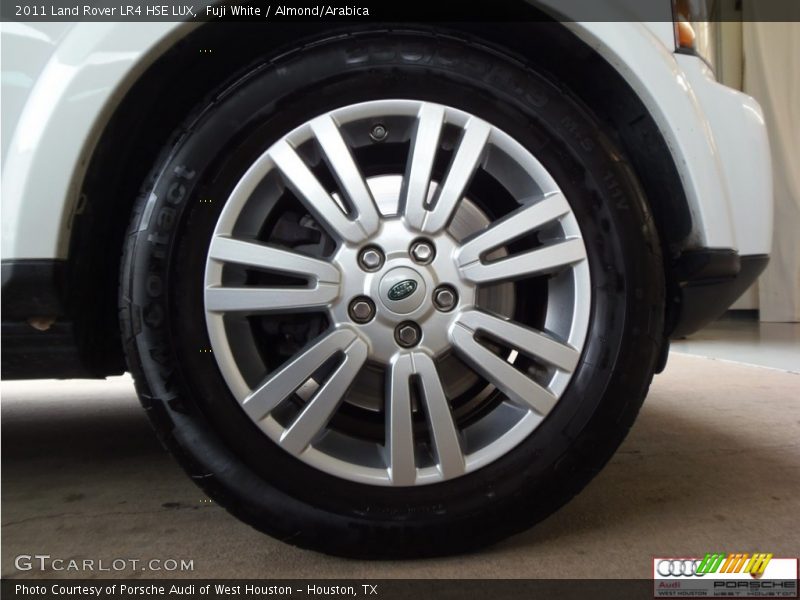 Fuji White / Almond/Arabica 2011 Land Rover LR4 HSE LUX