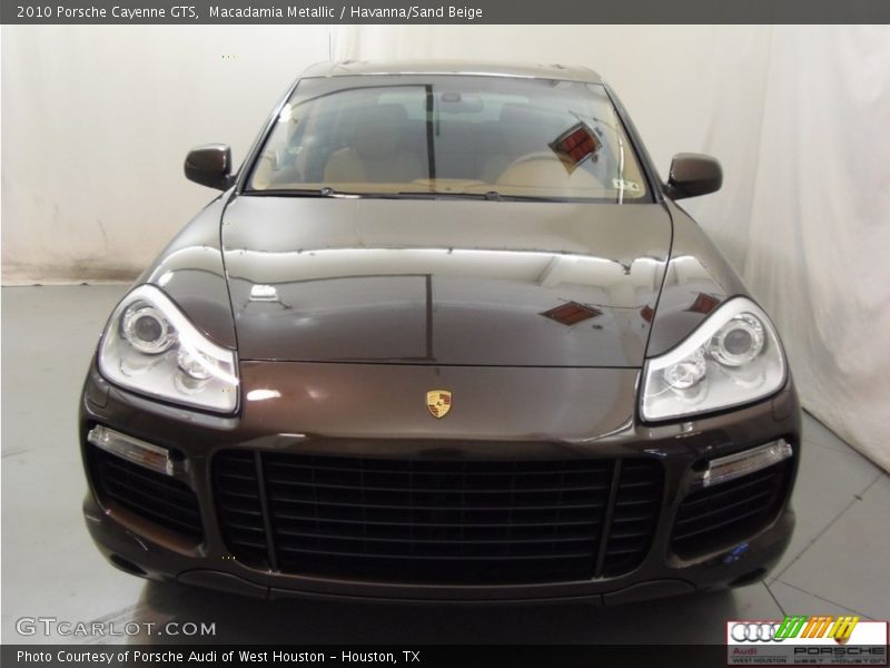 Macadamia Metallic / Havanna/Sand Beige 2010 Porsche Cayenne GTS