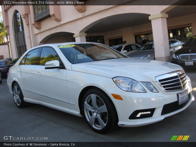 Arctic White / Black 2011 Mercedes-Benz E 350 Sedan