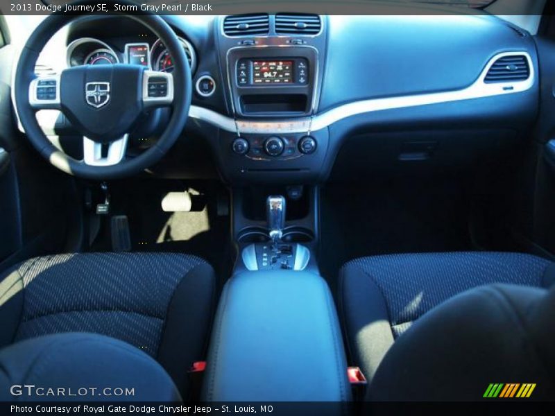 Storm Gray Pearl / Black 2013 Dodge Journey SE