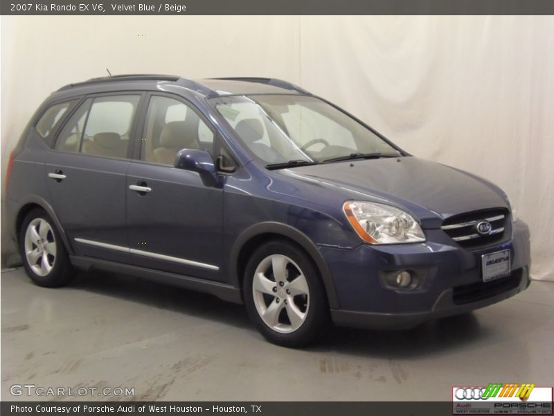 Velvet Blue / Beige 2007 Kia Rondo EX V6