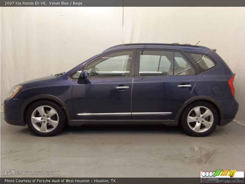 Velvet Blue / Beige 2007 Kia Rondo EX V6