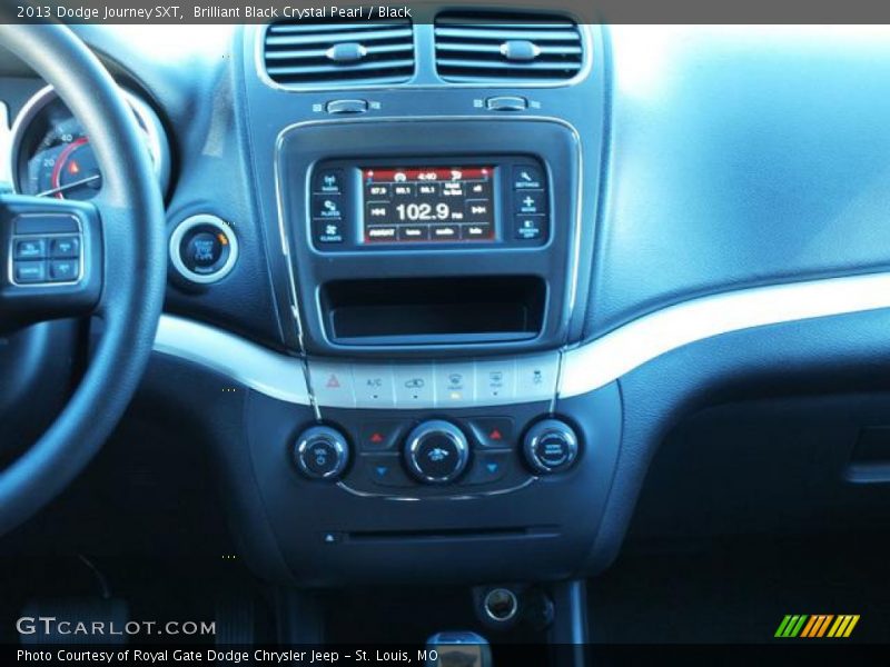 Brilliant Black Crystal Pearl / Black 2013 Dodge Journey SXT