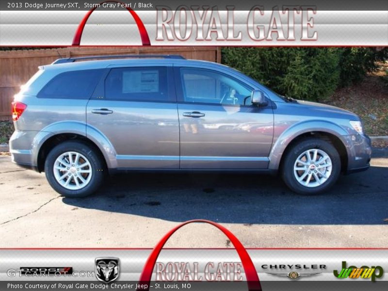 Storm Gray Pearl / Black 2013 Dodge Journey SXT