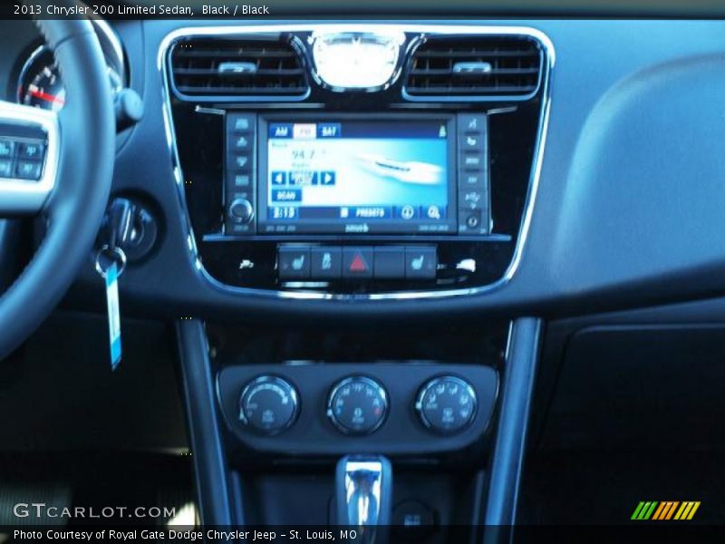 Black / Black 2013 Chrysler 200 Limited Sedan