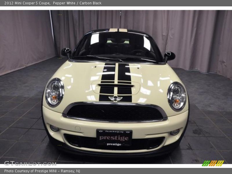 Pepper White / Carbon Black 2012 Mini Cooper S Coupe