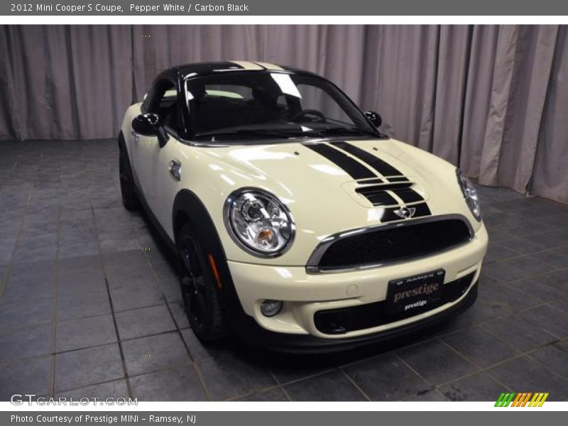 Pepper White / Carbon Black 2012 Mini Cooper S Coupe