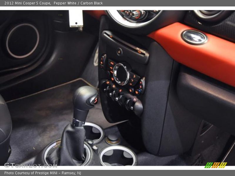 Pepper White / Carbon Black 2012 Mini Cooper S Coupe