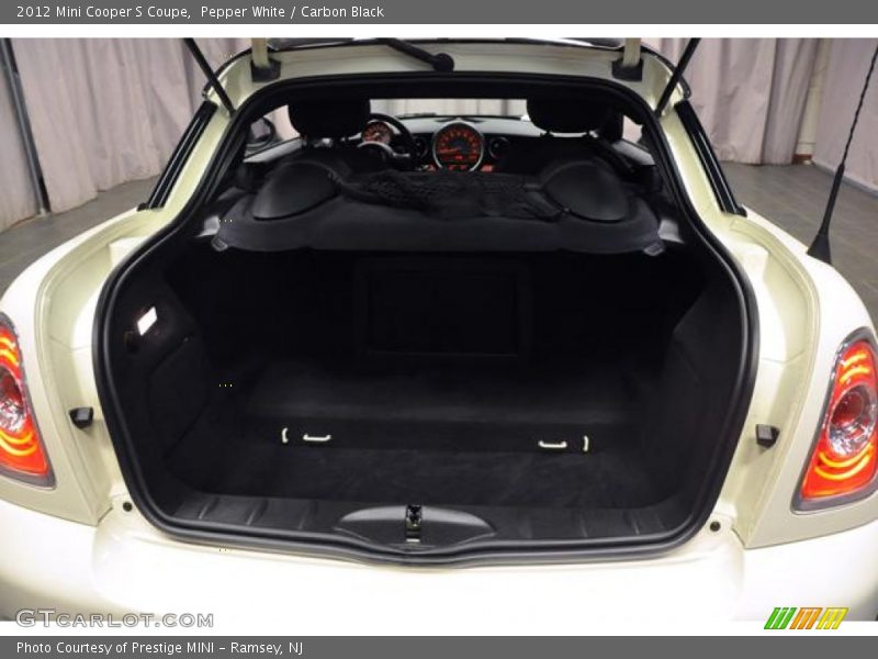 Pepper White / Carbon Black 2012 Mini Cooper S Coupe