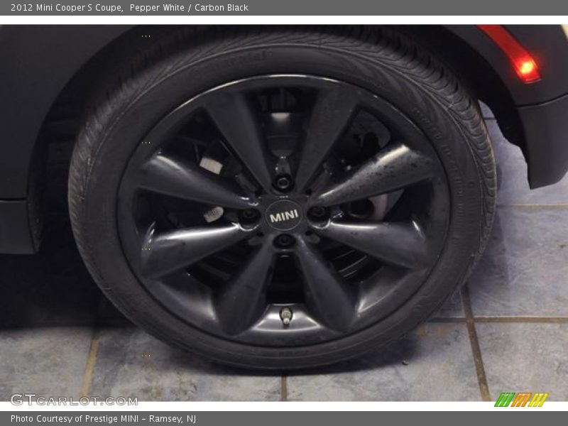 Pepper White / Carbon Black 2012 Mini Cooper S Coupe