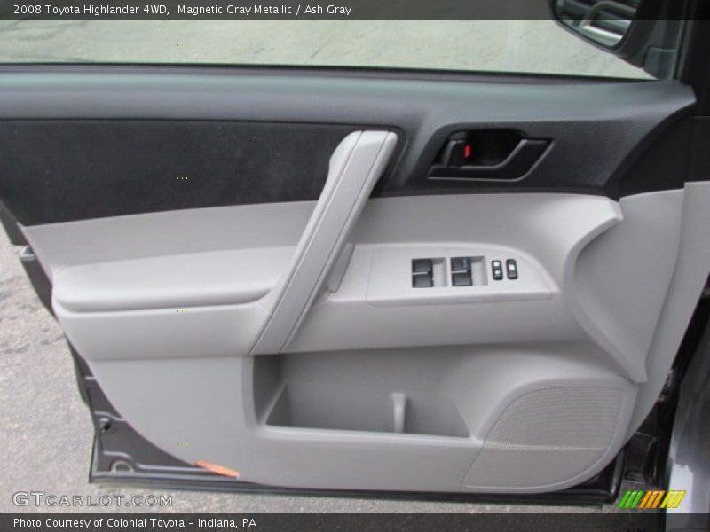 Door Panel of 2008 Highlander 4WD
