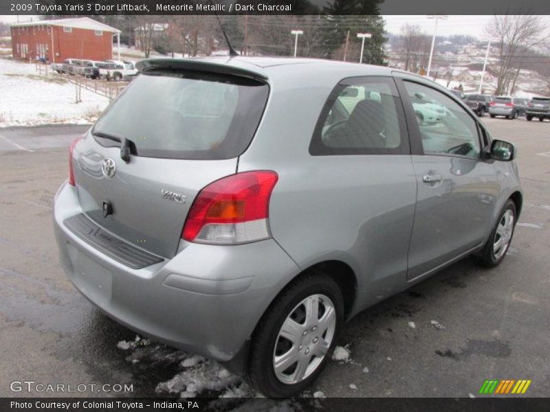 Meteorite Metallic / Dark Charcoal 2009 Toyota Yaris 3 Door Liftback