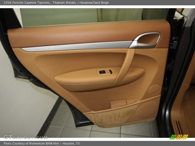 Titanium Metallic / Havanna/Sand Beige 2006 Porsche Cayenne Tiptronic