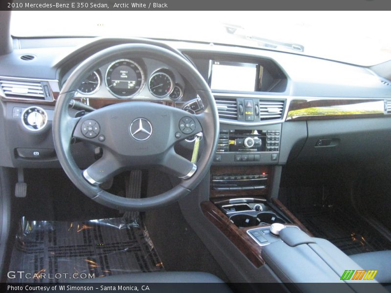 Arctic White / Black 2010 Mercedes-Benz E 350 Sedan