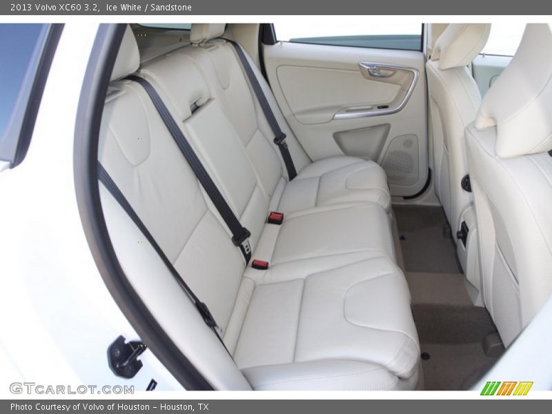 Ice White / Sandstone 2013 Volvo XC60 3.2