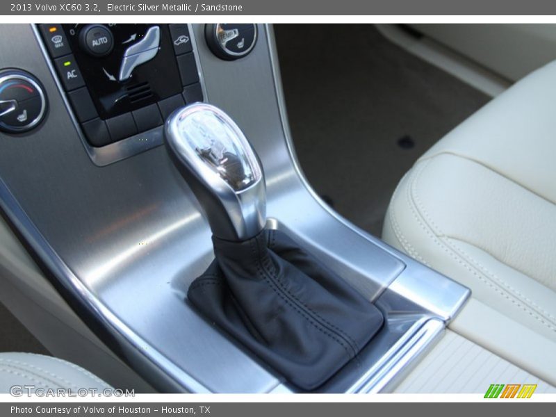 Electric Silver Metallic / Sandstone 2013 Volvo XC60 3.2