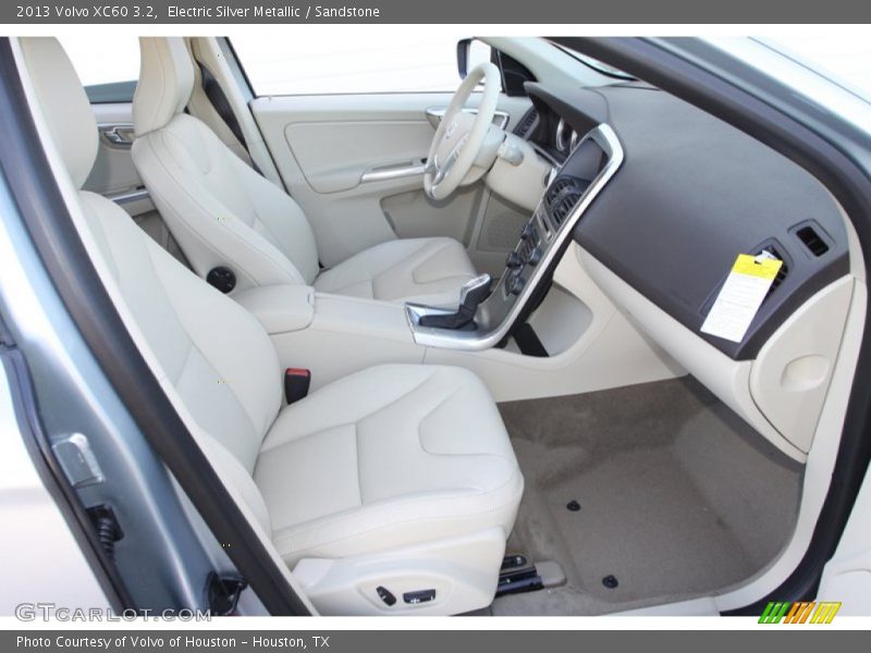 Electric Silver Metallic / Sandstone 2013 Volvo XC60 3.2