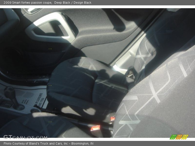 Deep Black / Design Black 2009 Smart fortwo passion coupe