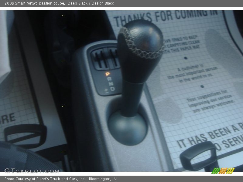 Deep Black / Design Black 2009 Smart fortwo passion coupe