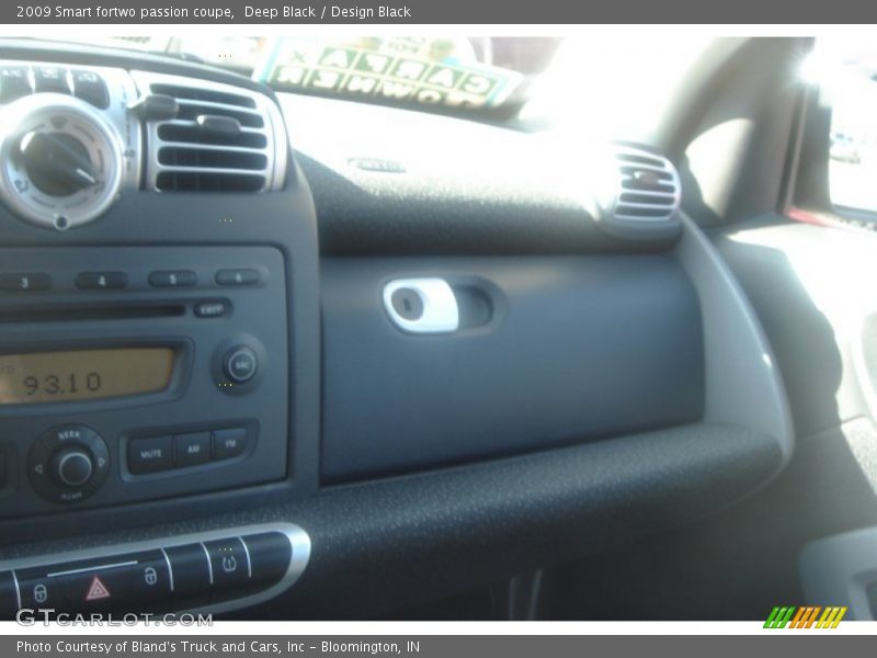 Deep Black / Design Black 2009 Smart fortwo passion coupe