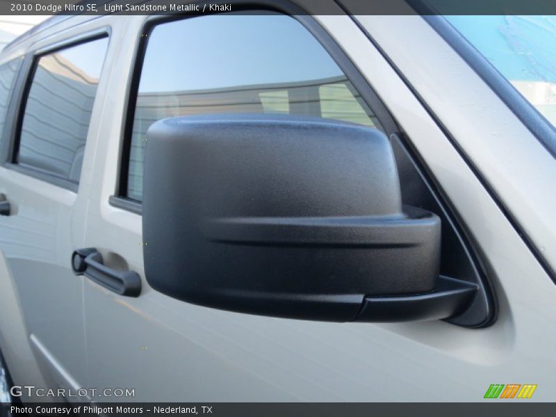 Light Sandstone Metallic / Khaki 2010 Dodge Nitro SE