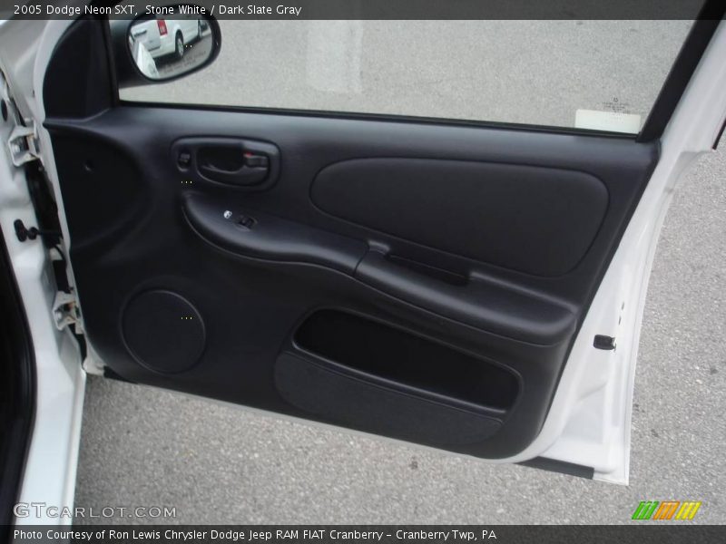 Stone White / Dark Slate Gray 2005 Dodge Neon SXT
