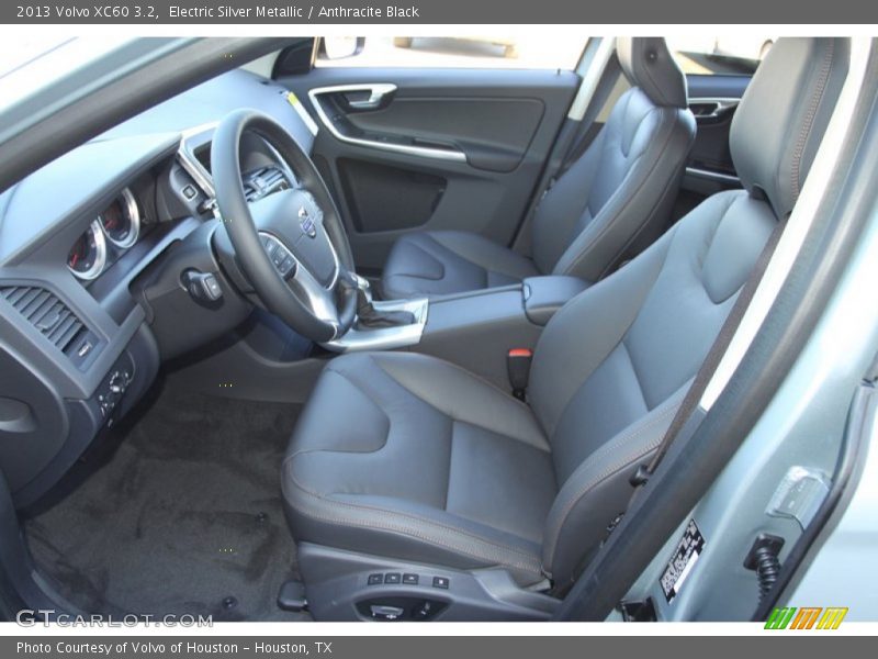 Electric Silver Metallic / Anthracite Black 2013 Volvo XC60 3.2