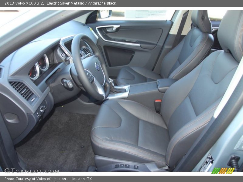 Electric Silver Metallic / Anthracite Black 2013 Volvo XC60 3.2
