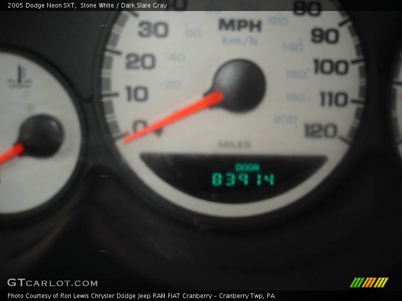 Stone White / Dark Slate Gray 2005 Dodge Neon SXT