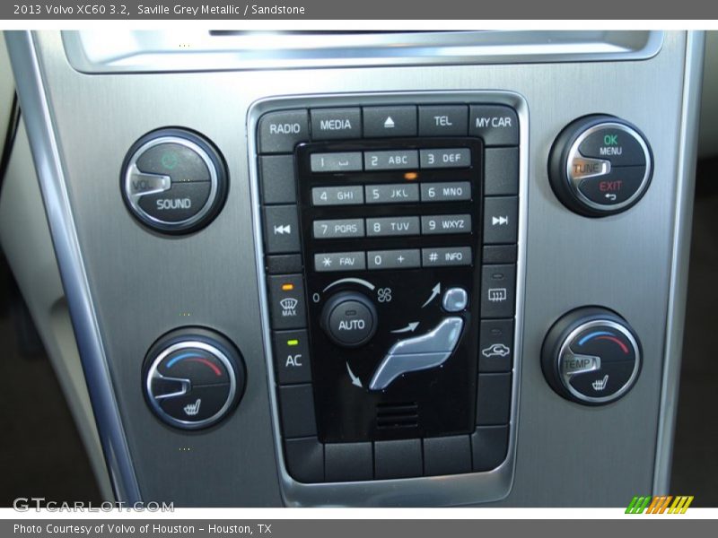 Saville Grey Metallic / Sandstone 2013 Volvo XC60 3.2