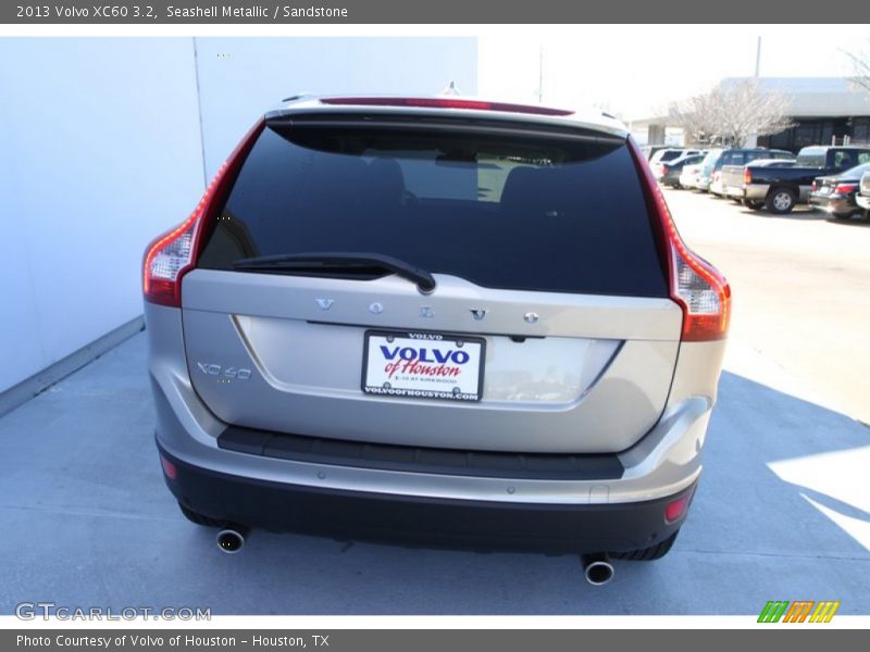Seashell Metallic / Sandstone 2013 Volvo XC60 3.2