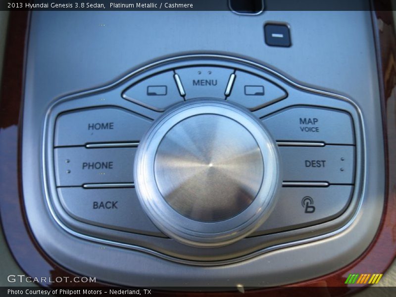 Controls of 2013 Genesis 3.8 Sedan