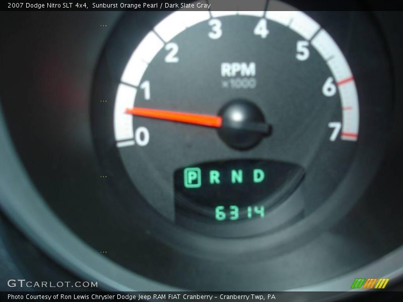 Sunburst Orange Pearl / Dark Slate Gray 2007 Dodge Nitro SLT 4x4